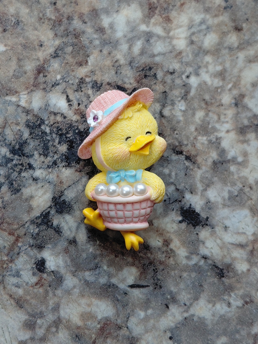 Vintage Easter Chick w/ Pink Sunhat & Faux Pearl Easter Basket Pin Brooch